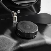 master-b-300-close-up4-web.jpg